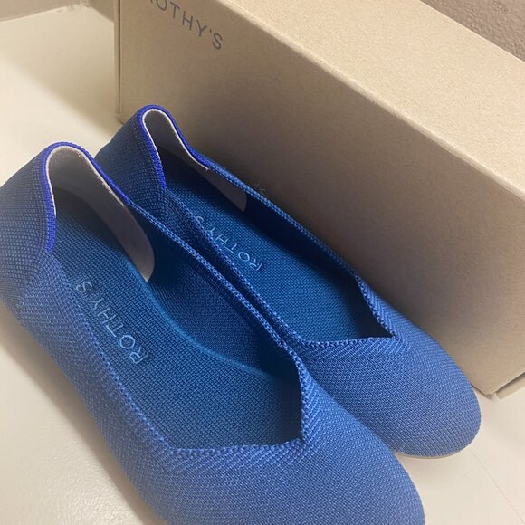Rothy's Round-Toe Flats in Ocean Blue (size 5 or 5.5) - Picture 3 of 7